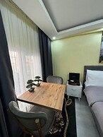 Özer Hotel & Apartments