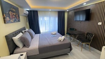 Özer Hotel & Apartments