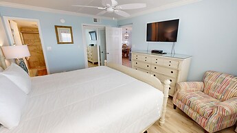 Beach House 404c 2 Bedroom Condo by RedAwning