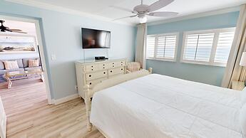 Beach House 404c 2 Bedroom Condo by RedAwning