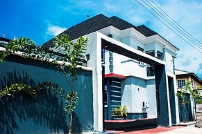 Regional Hotel and Suites