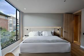 w Cozy 1BR w/ Brilliant Balcony in Unicentro