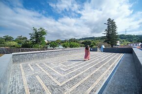 Azores Book Hotel