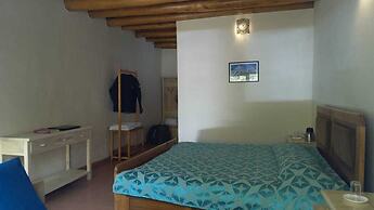 Lharimo Hotel Leh - Ladakh