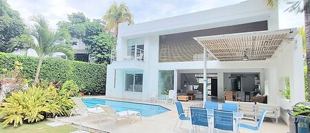 CASA Condominio El Peñón piscina AA Wifi