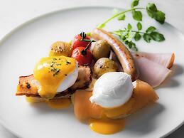 THE GATE HOTEL YOKOHAMA by HULIC