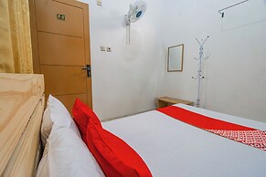 OYO 94148 Forzando Hotel