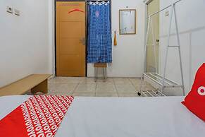 OYO 94148 Forzando Hotel