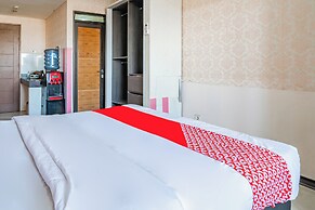 OYO 94150 Gateway Apartment Pasteur By Eldian