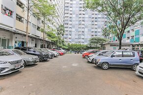 Super OYO Capital O  Deroyal Sentra Timur