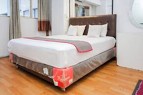 Super OYO Capital O  Deroyal Sentra Timur