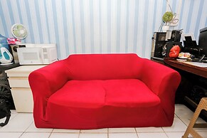 Super OYO Capital O  Deroyal Sentra Timur