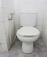 Super OYO Capital O  Deroyal Sentra Timur