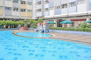 Super OYO Capital O  Deroyal Sentra Timur