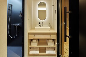 FAV LUX KAGOSHIMA TENMONKAN