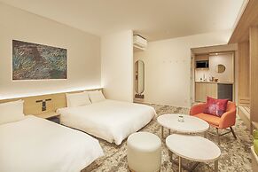 FAV LUX KAGOSHIMA TENMONKAN