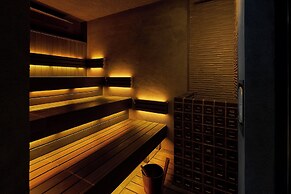 FAV LUX KAGOSHIMA TENMONKAN