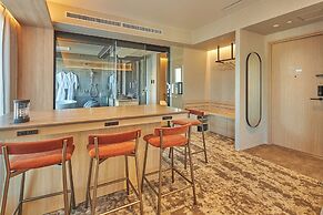 FAV LUX KAGOSHIMA TENMONKAN