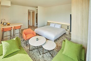 FAV LUX KAGOSHIMA TENMONKAN