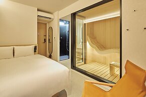 FAV LUX KAGOSHIMA TENMONKAN