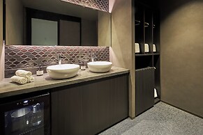 FAV LUX KAGOSHIMA TENMONKAN