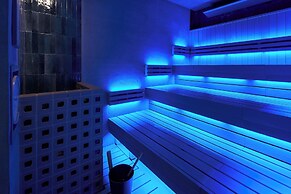 FAV LUX KAGOSHIMA TENMONKAN