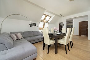 Two-storey Apartment Wrocław by Renters