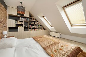 Two-storey Apartment Wrocław by Renters