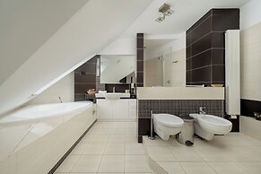 Two-storey Apartment Wrocław by Renters