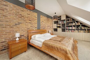 Two-storey Apartment Wrocław by Renters