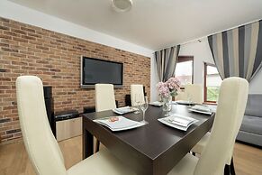 Two-storey Apartment Wrocław by Renters