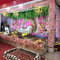 Hotel Vibrant Lawn And Banquet