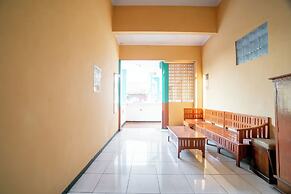 Hotel O Central Madiun Near Stasiun Kota Madiun
