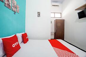 Hotel O Central Madiun Near Stasiun Kota Madiun