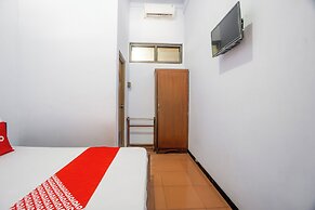 Hotel O Central Madiun Near Stasiun Kota Madiun
