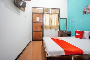 Hotel O Central Madiun Near Stasiun Kota Madiun