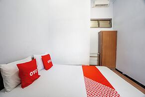 Hotel O Central Madiun Near Stasiun Kota Madiun