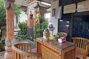 Super OYO Capital O  Pondok Ayu Homestay