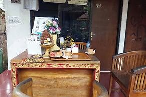 Super OYO Capital O  Pondok Ayu Homestay