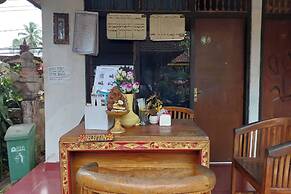 Super OYO Capital O  Pondok Ayu Homestay