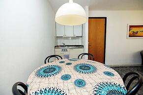 Bungalow Beach Hotel