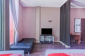 Hotel O Enggal Near Gor Saburai Formerly Hotel Pelangi