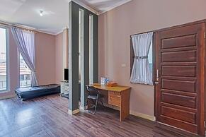 Hotel O Enggal Near Gor Saburai Formerly Hotel Pelangi