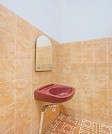 Hotel O Enggal Near Gor Saburai Formerly Hotel Pelangi