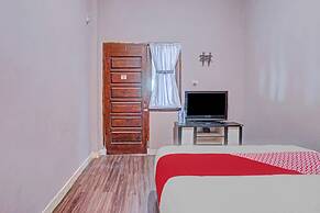 Hotel O Enggal Near Gor Saburai Formerly Hotel Pelangi