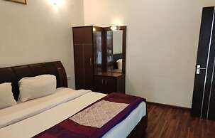 Goroomgo Shivani International Dharamshala