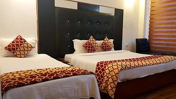 Goroomgo Shivani International Dharamshala