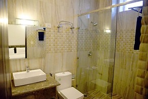 Goroomgo Shivani International Dharamshala