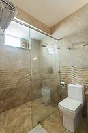 Goroomgo Shivani International Dharamshala