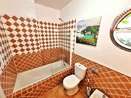 Kokomo on the Beach With Heated Swimming Pool